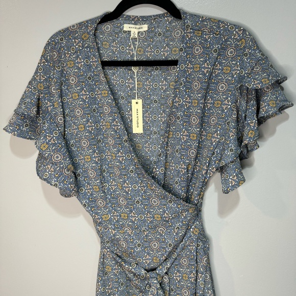 Max Studio Blue Floral Midi Wrap Tie Dress NWT - Picture 2 of 16